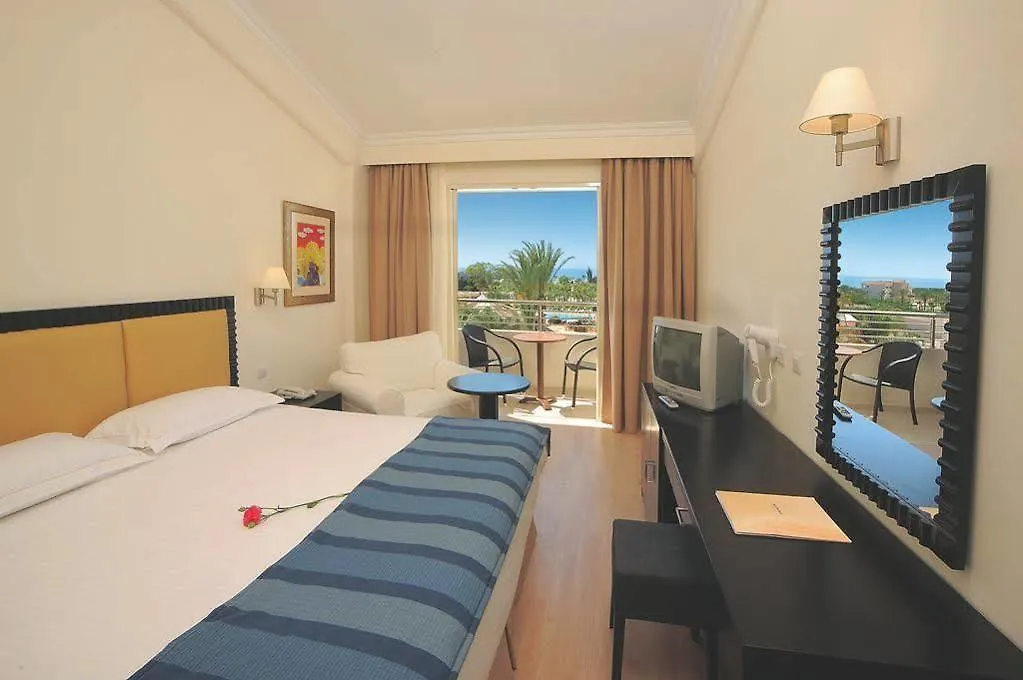 Hotel Hôtel Olympic Bay - Adults Only à Ayía Nápa